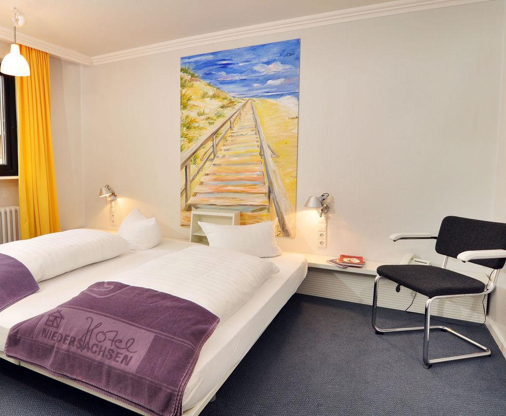 Hotel Niedersachsen Westerland Bagian luar foto