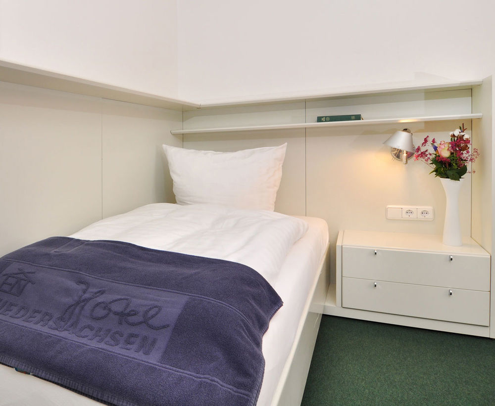 Hotel Niedersachsen Westerland Bagian luar foto