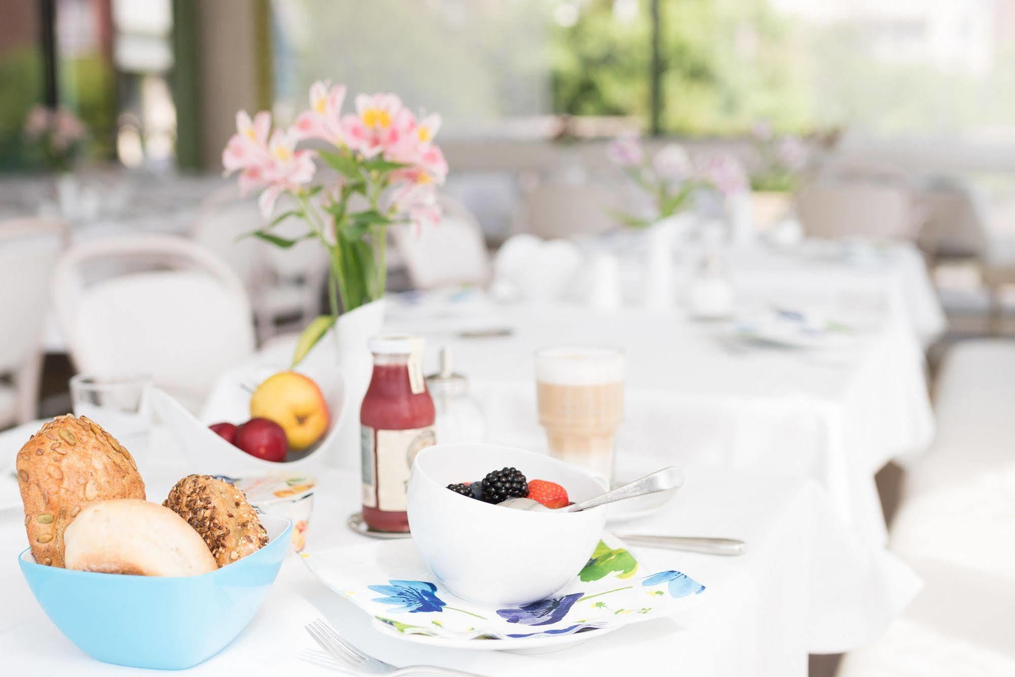 Hotel Niedersachsen Westerland Bagian luar foto